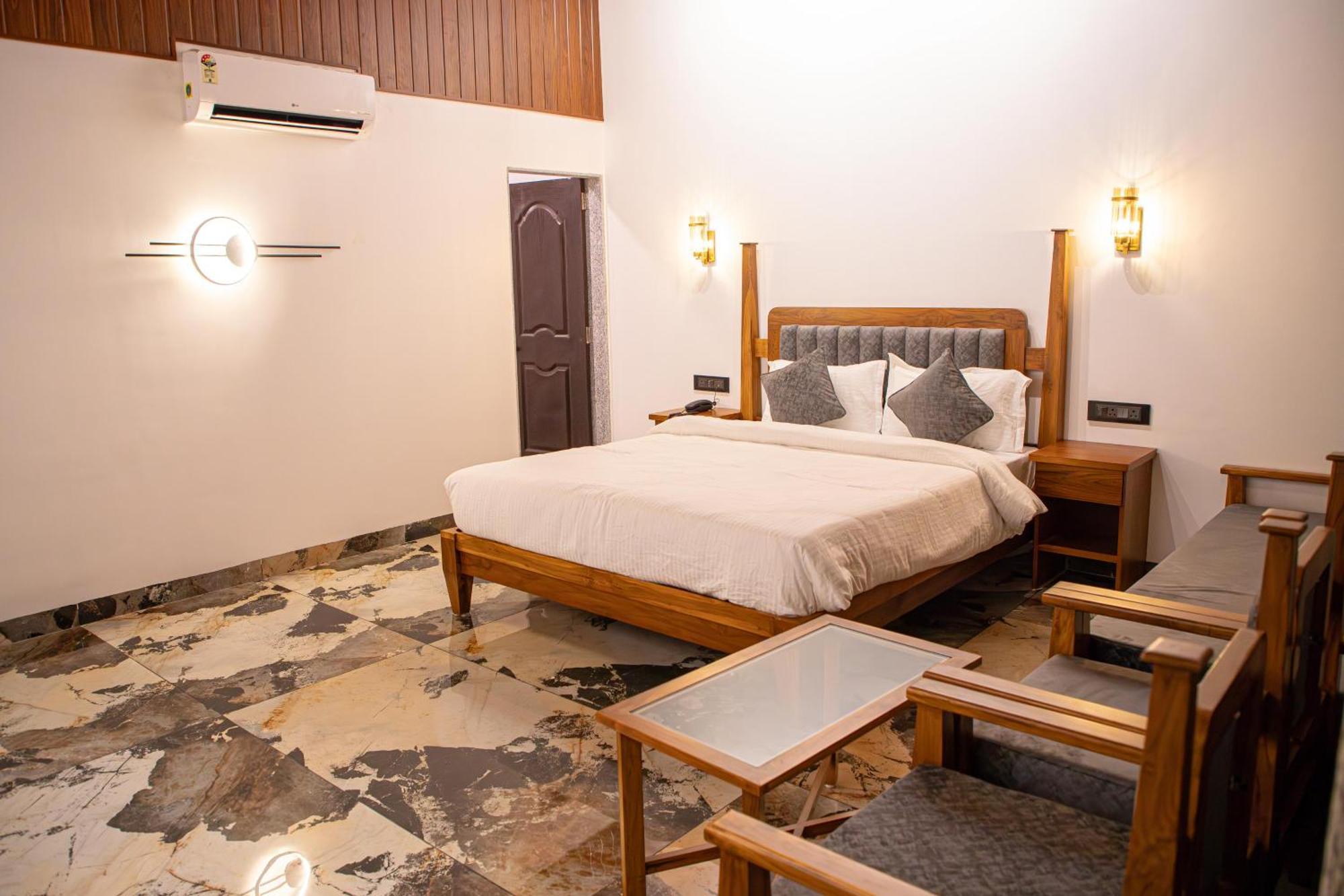 White Sand Beach Resort Kondivali 외부 사진