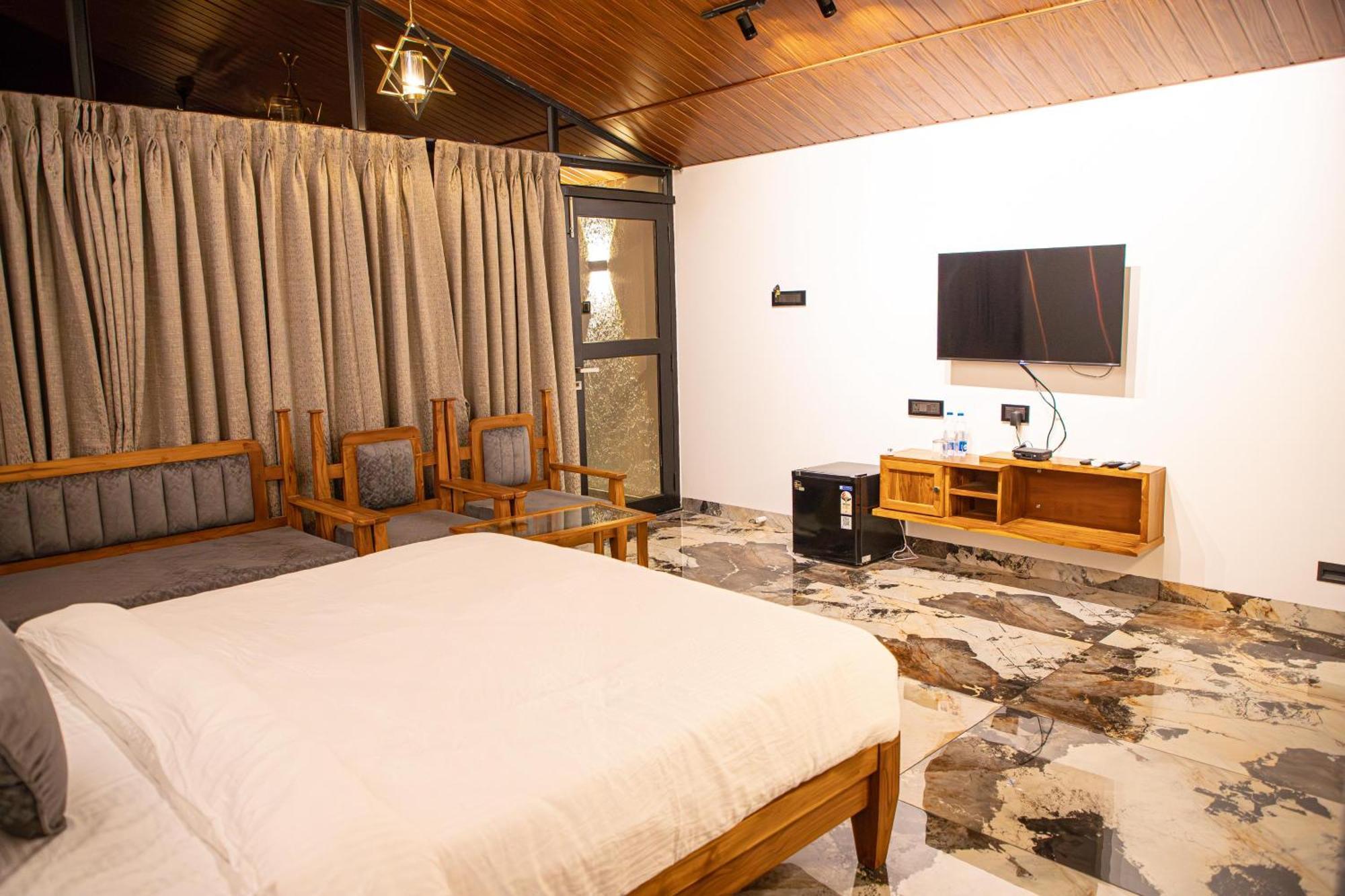 White Sand Beach Resort Kondivali 외부 사진