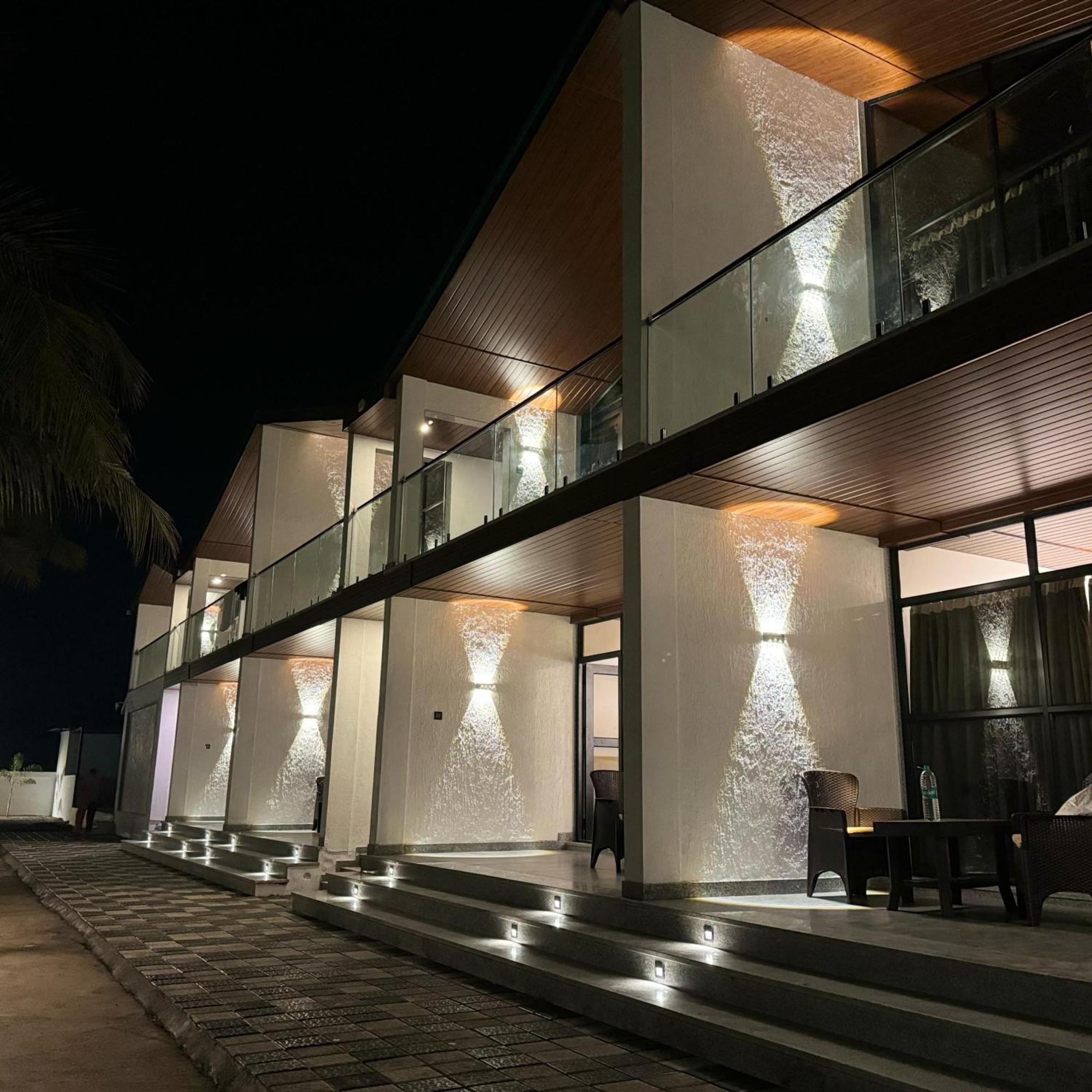White Sand Beach Resort Kondivali 외부 사진
